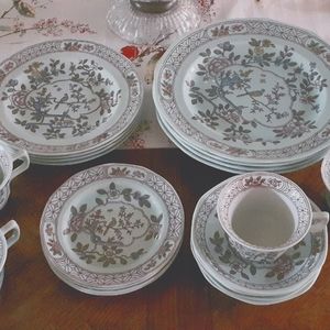 4 5piece place setting, Adams Calyx ware